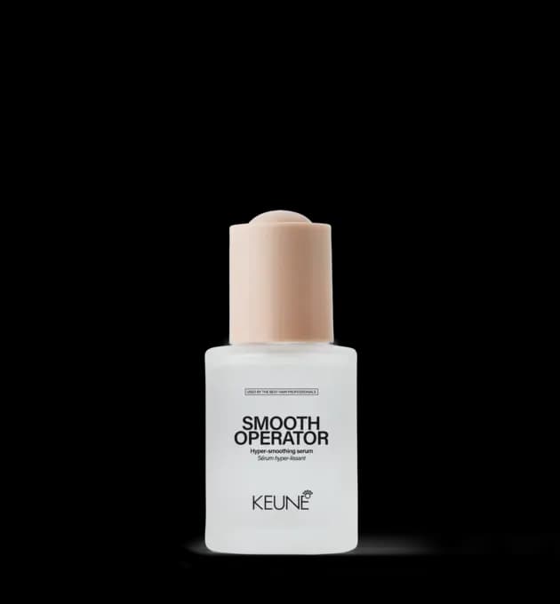 Keune Style Smooth Operator Serum 30ml – hyper-smoothing serum for sleek, frizz-free hair with a soft-touch finish
